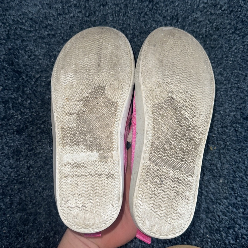Size 13 Girls Pink Sparkle Shoes - Picture 2 of 2